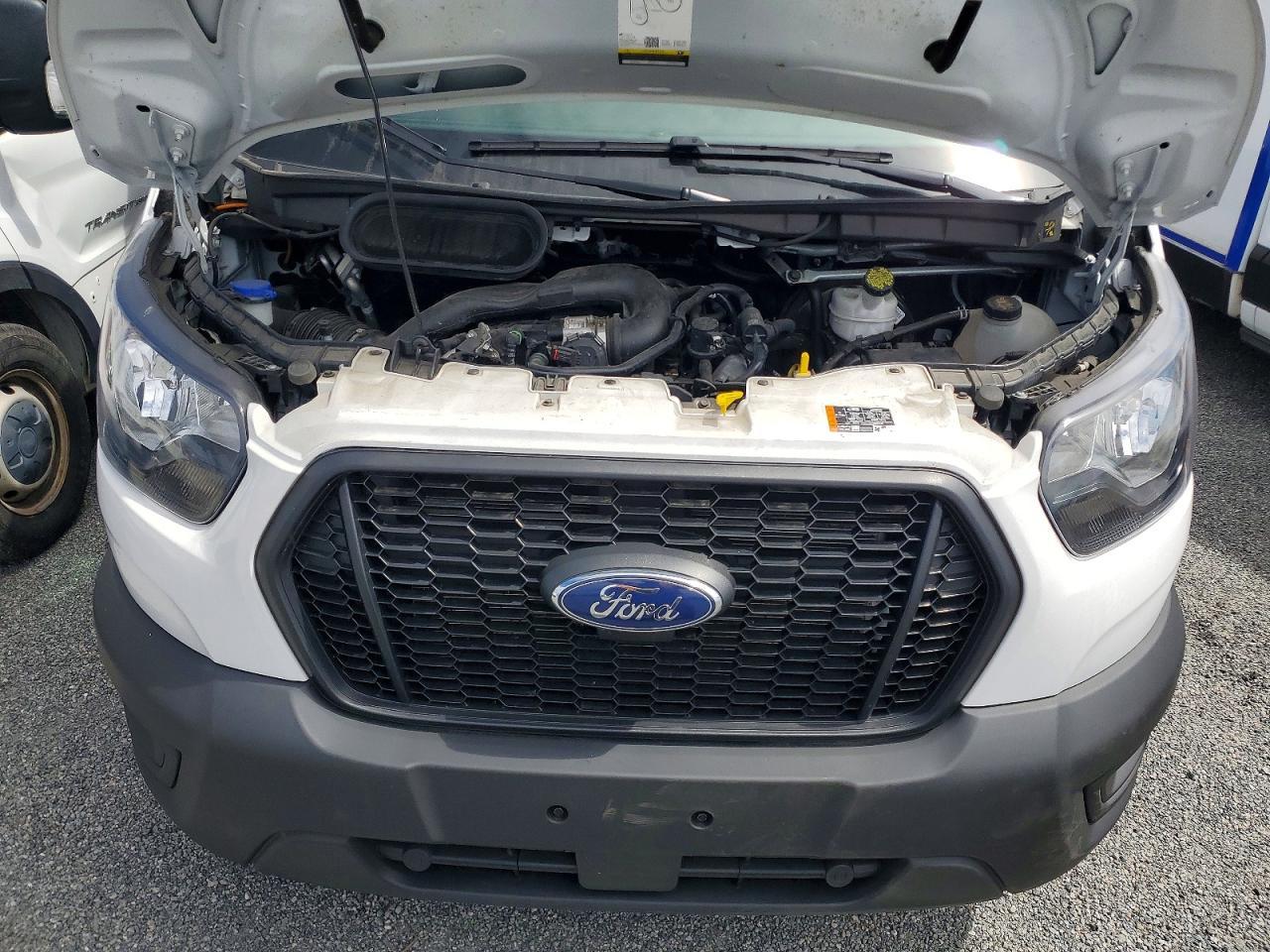 2023 Ford Transit Refrigerated BOX Truck