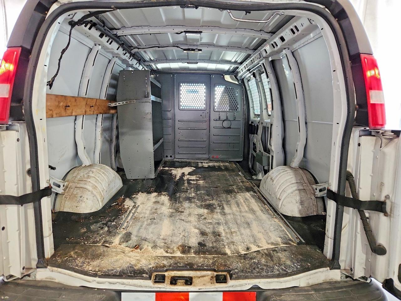 2016 Chevrolet Express 2500 Cargo Utility / Service Van