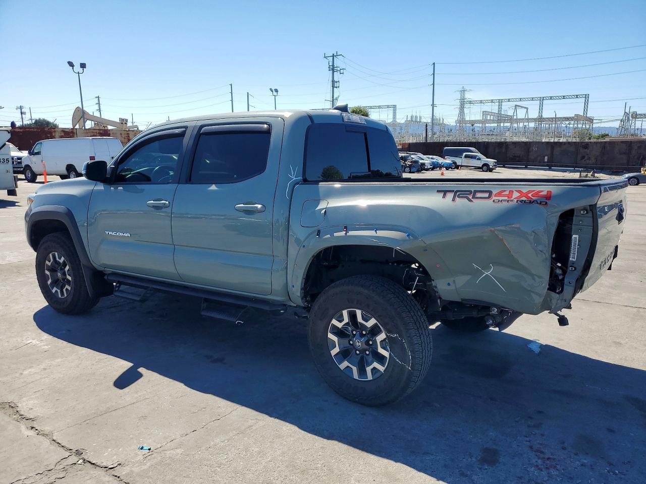 2023 Toyota Tacoma TRD OFF-Road