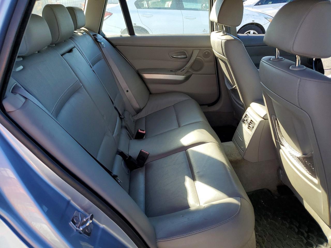 2009 BMW 328 xit