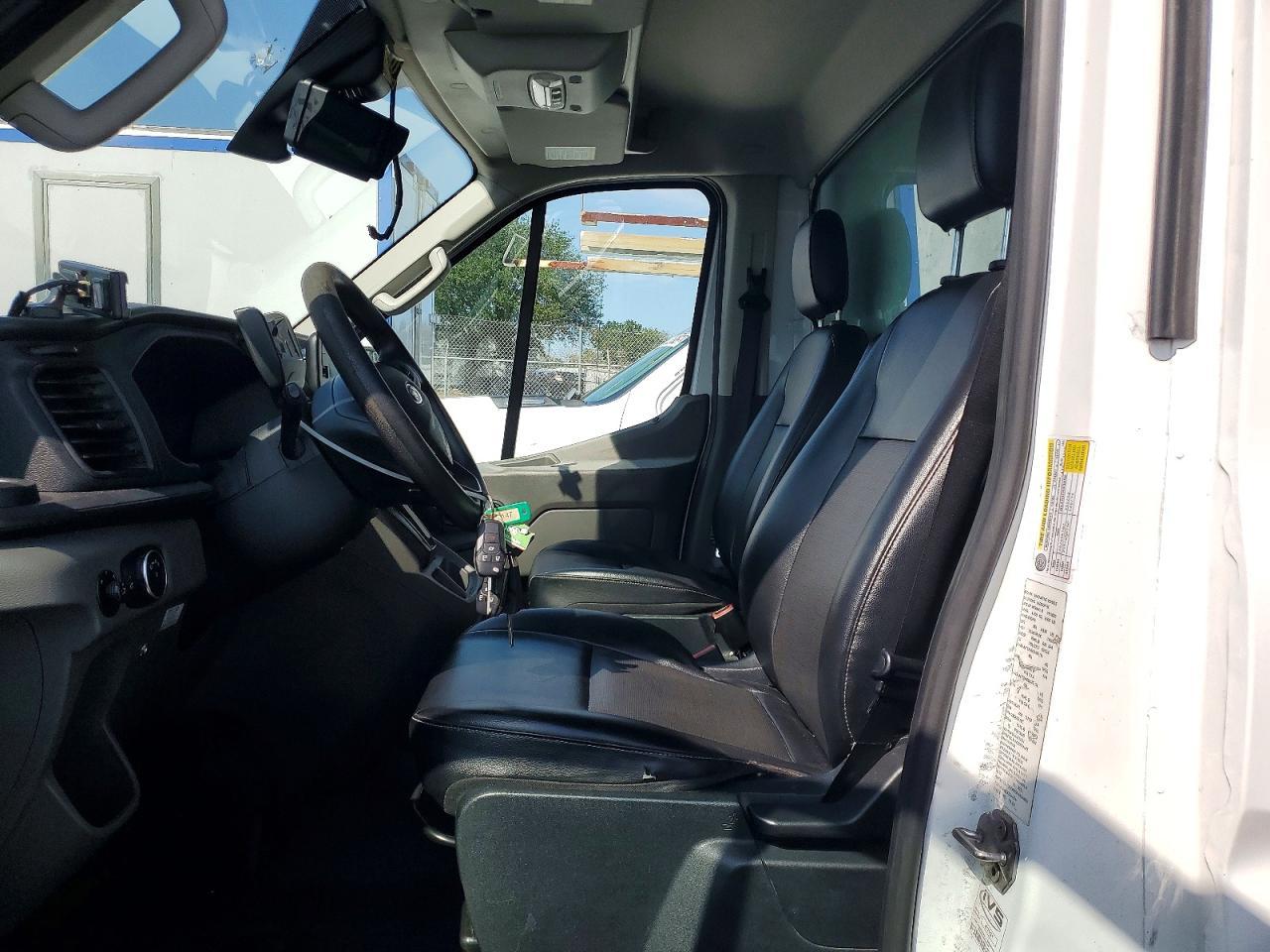 2020 Ford Transit Delivery Truck