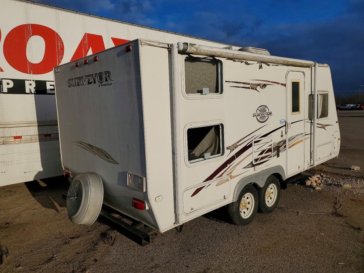 2008 Forest River Surveyor Camper