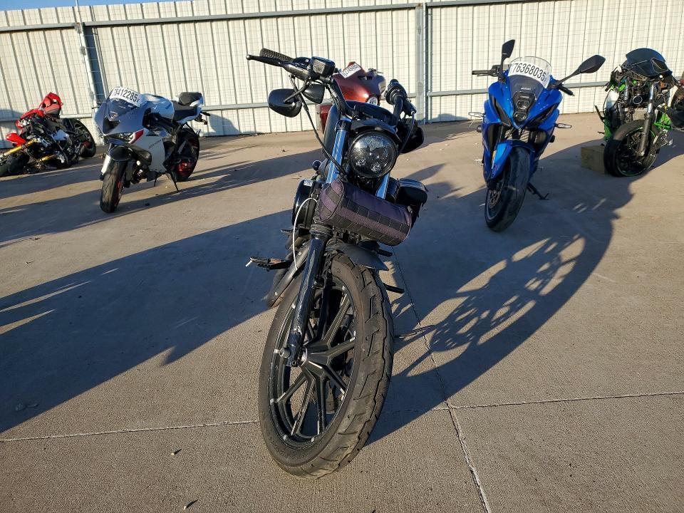 2017 Harley-Davidson XL883 Iron 883