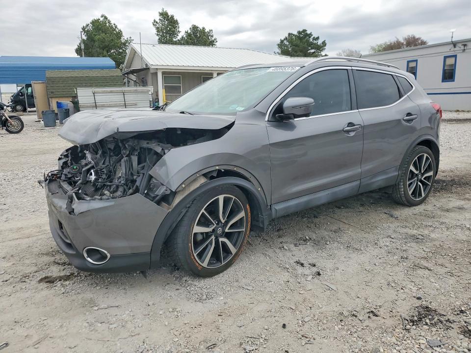 2017 Nissan Rogue Sport sl