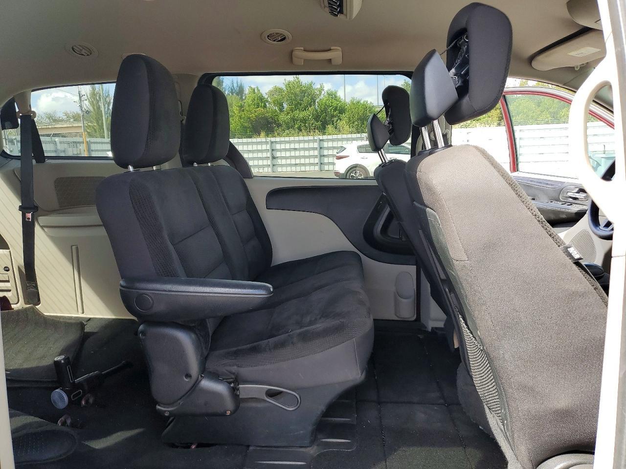 2018 Dodge Grand Caravan se