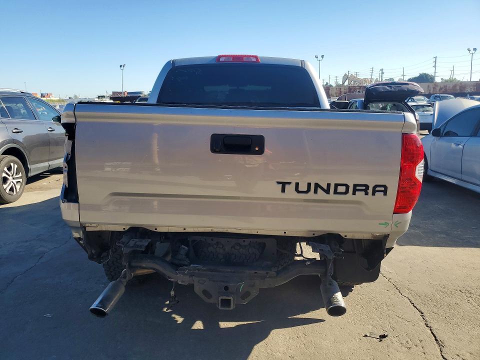 2015 Toyota Tundra SR5