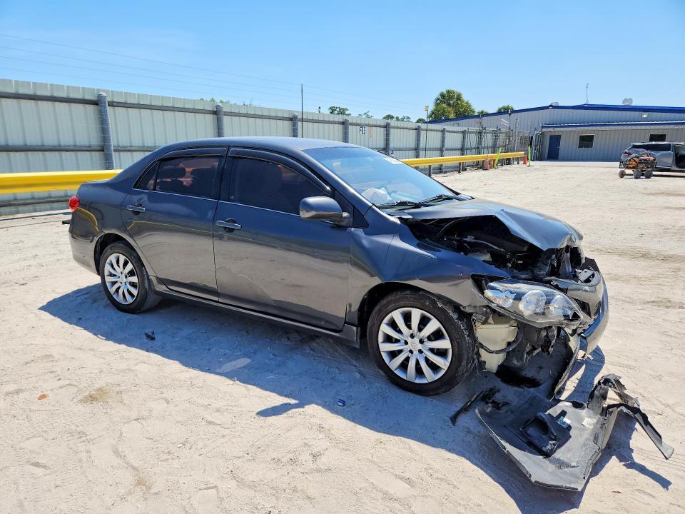 2013 Toyota Corolla le