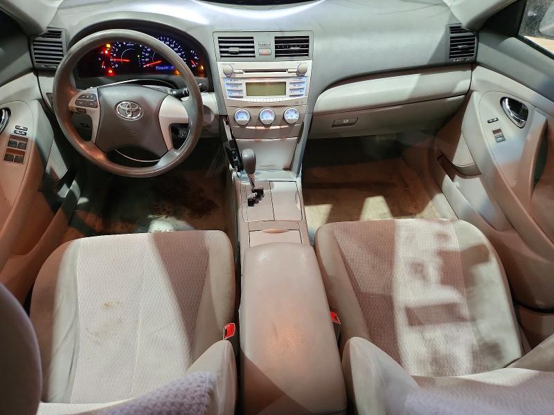 2011 Toyota Camry xle 4DR