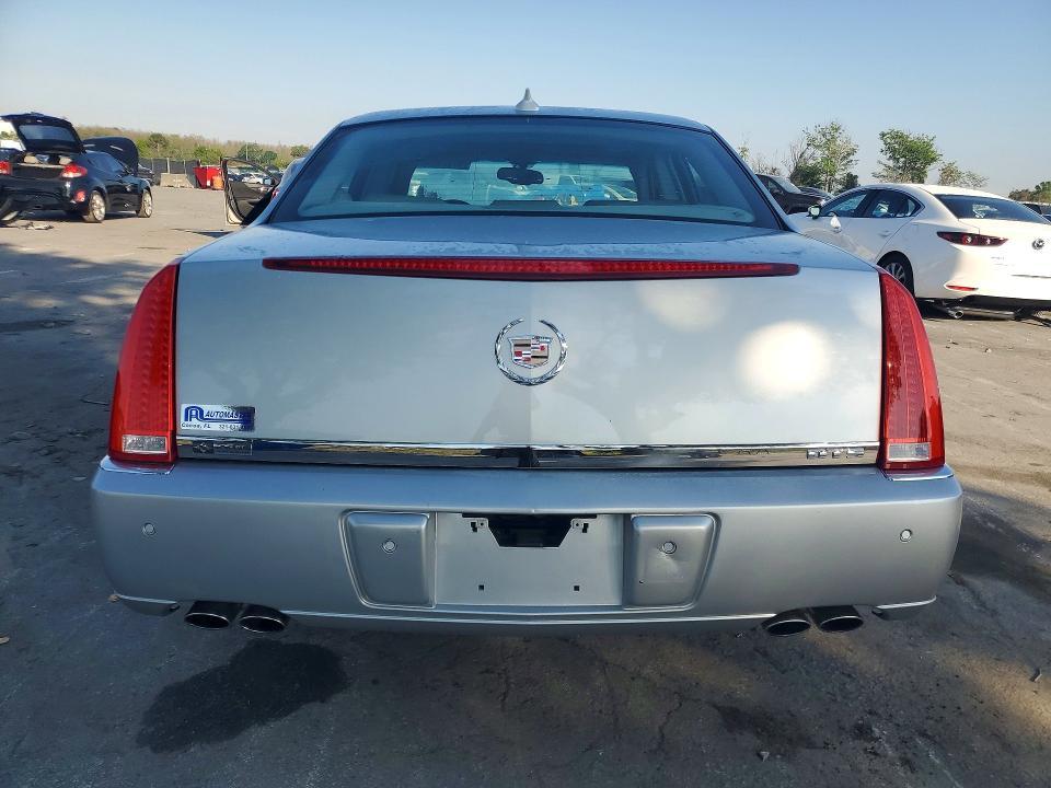 2010 Cadillac Dts Luxury Collection