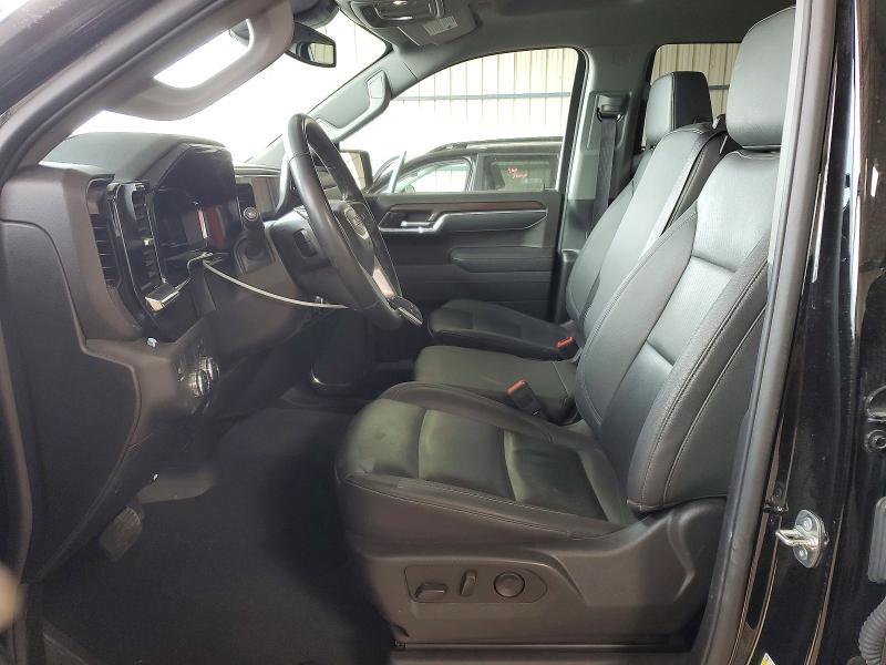 2025 GMC Sierra C1500 SLT