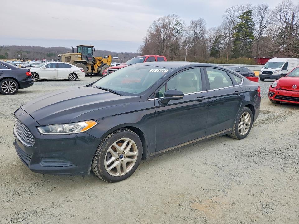 2016 Ford Fusion se