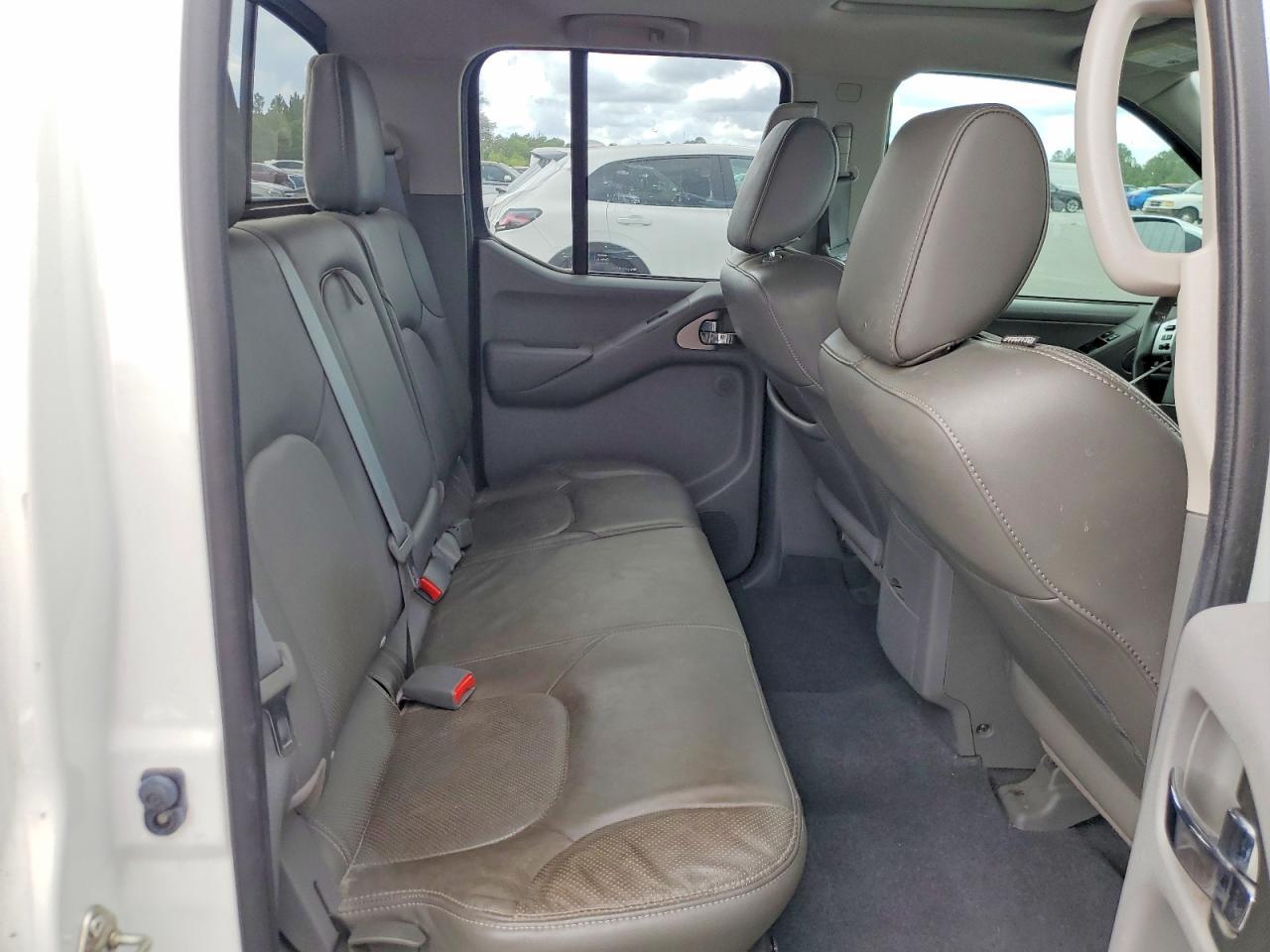 2019 Nissan Frontier SL