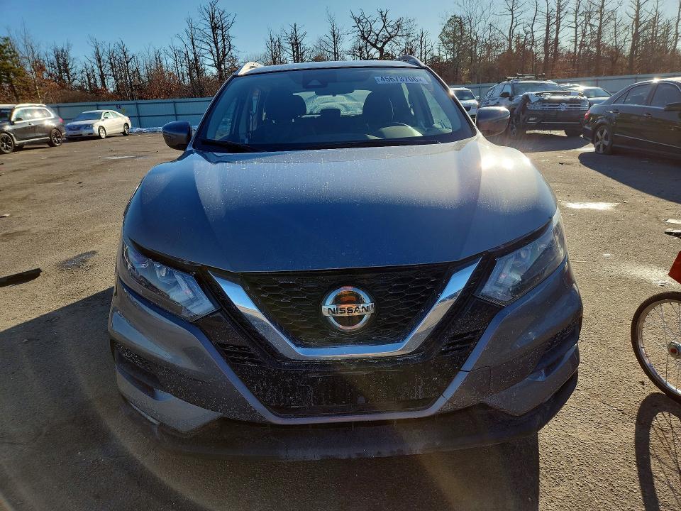 2021 Nissan Rogue Sport sv