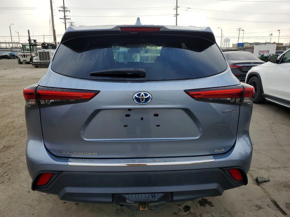 2020 Toyota Highlander Hybrid xle