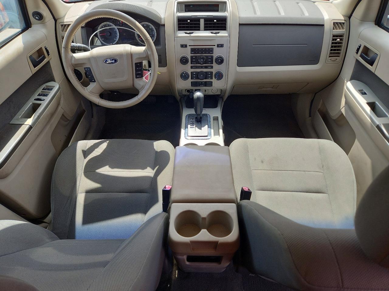 2010 Ford Escape xlt