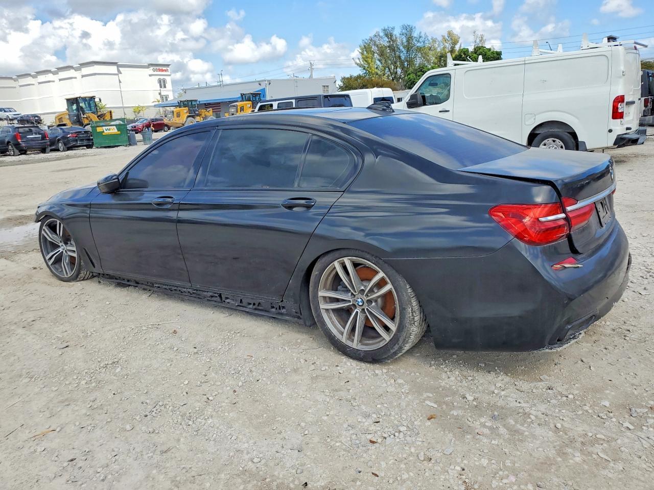 2019 BMW 740 i