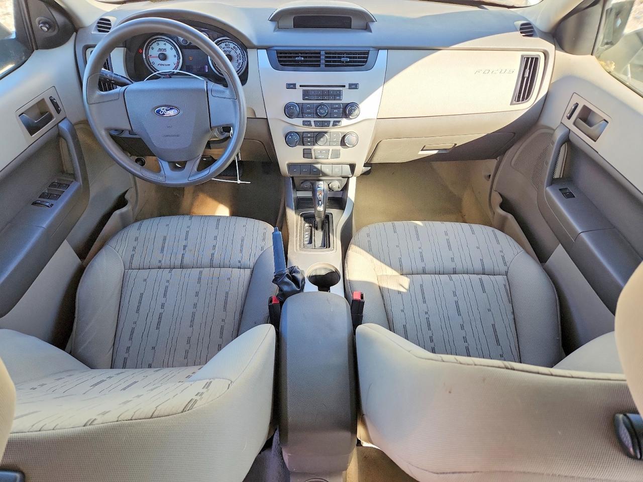 2010 Ford Focus se