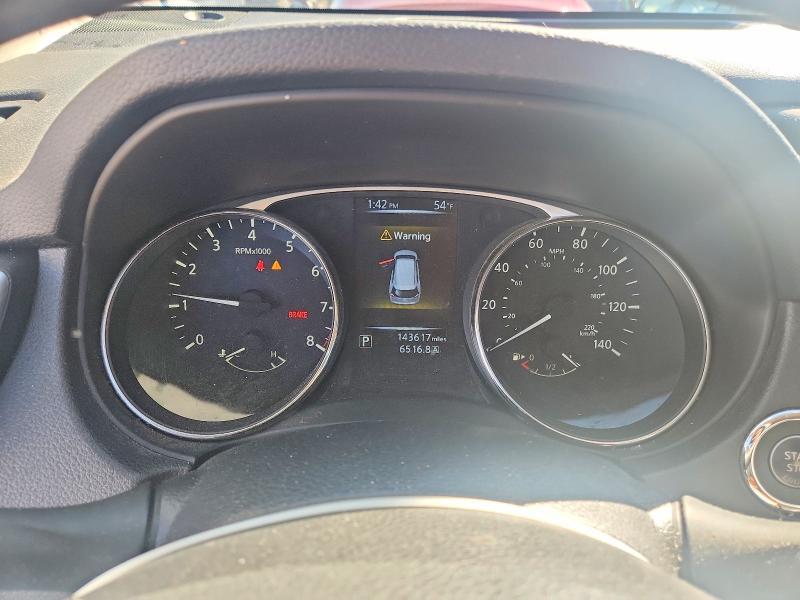 2015 Nissan Rogue sv