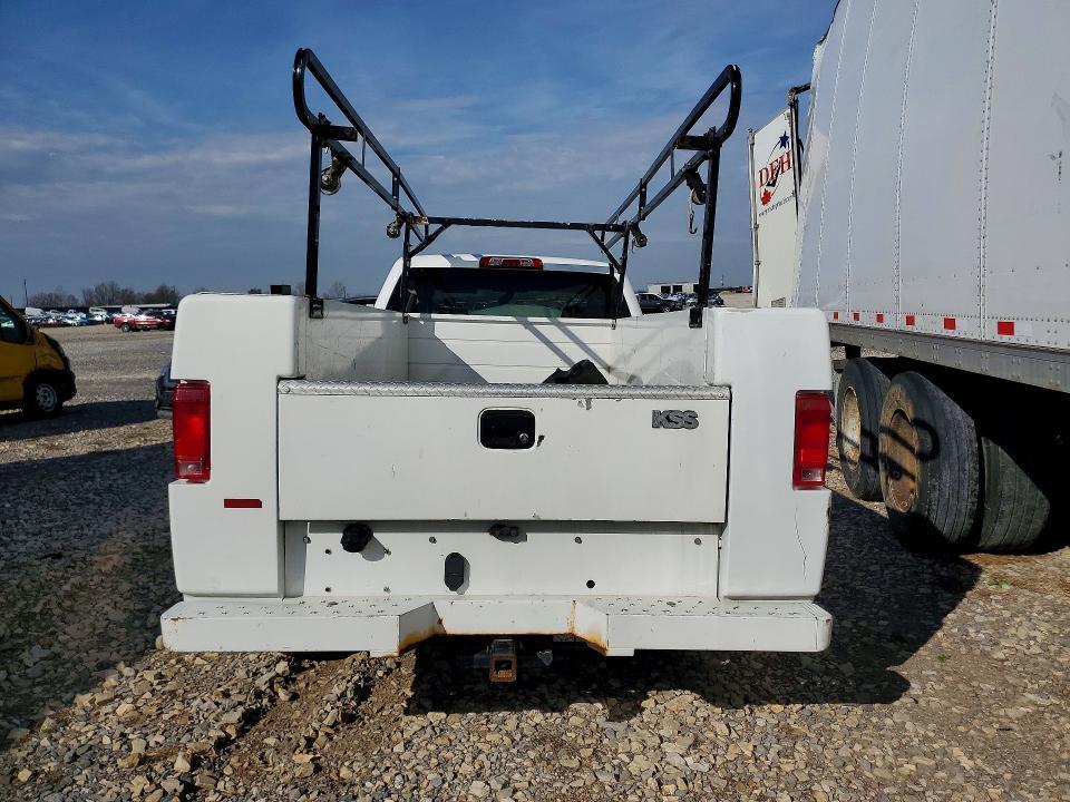 2016 GMC Sierra 3500 Utility / Service Truck