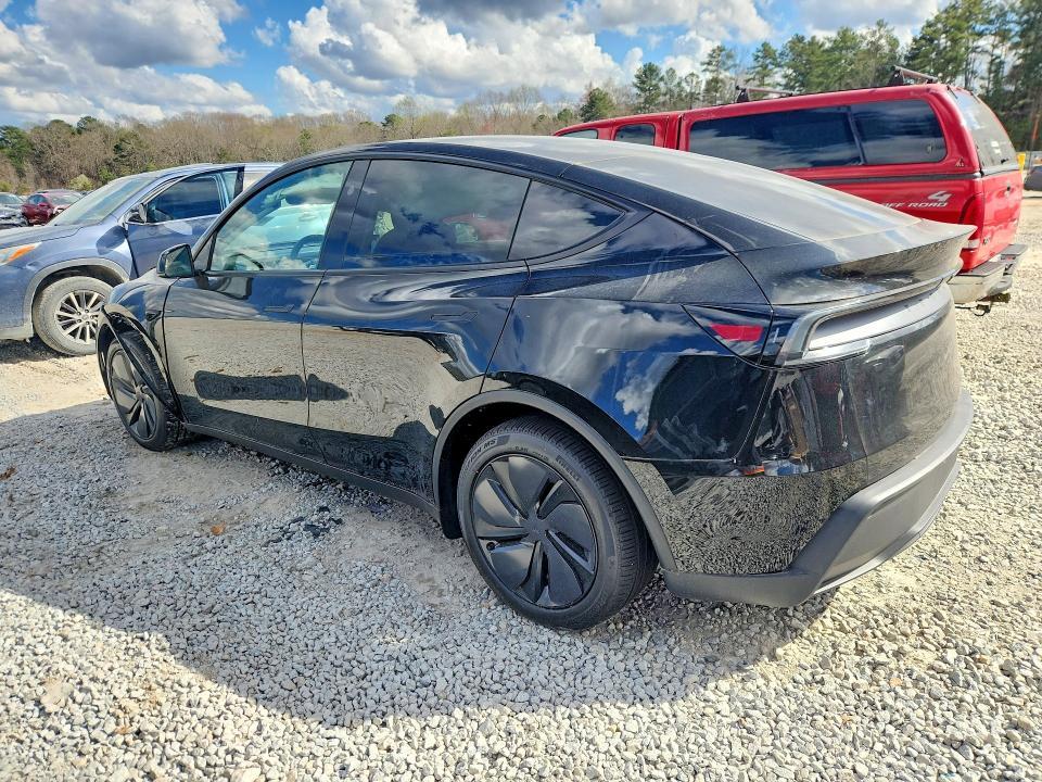 2026 Tesla Model y