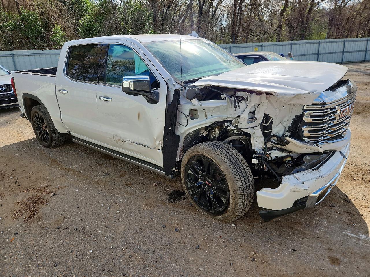 2025 GMC Sierra K1500 Denali