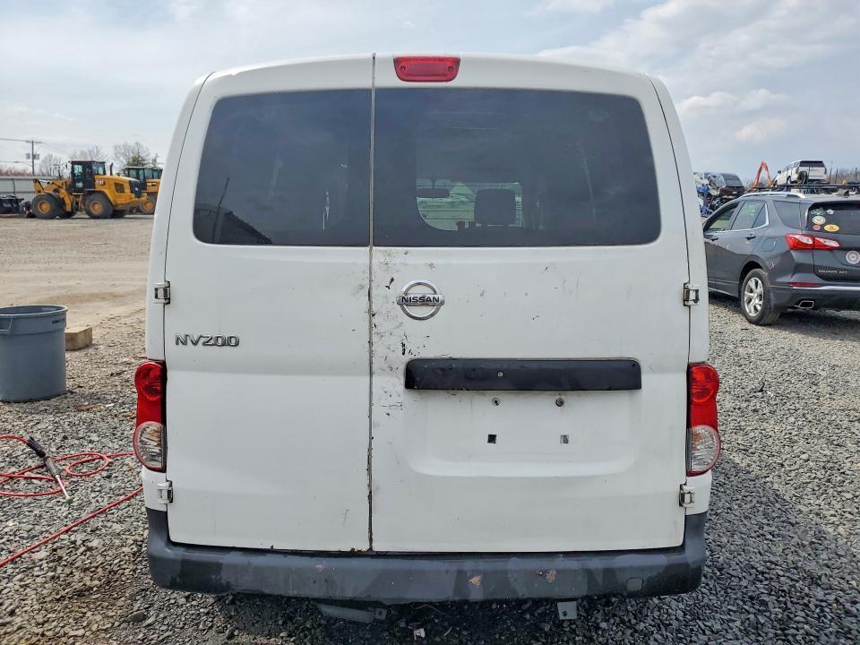 2014 Nissan NV200 S