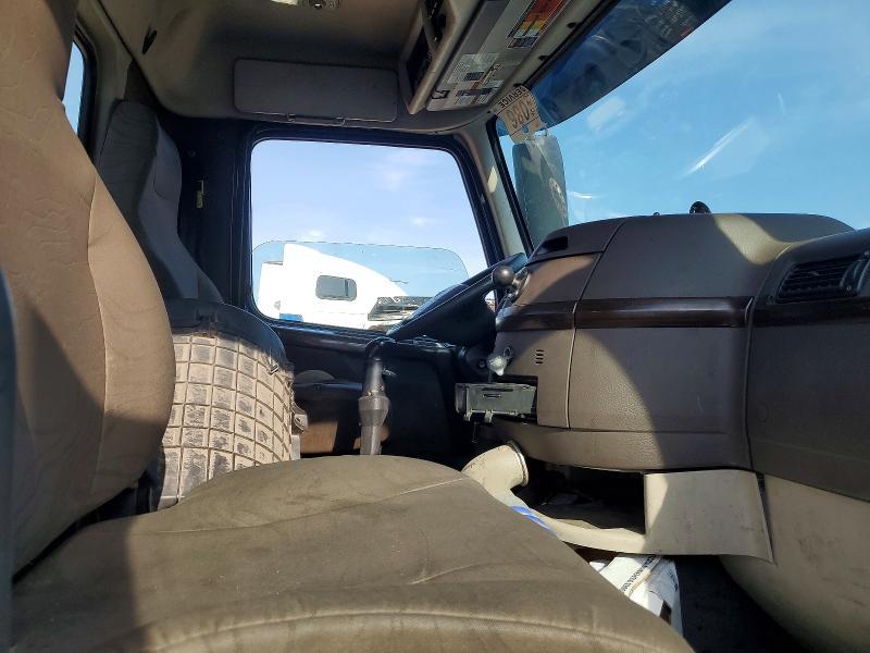 2018 Volv O VNL Semi Truck