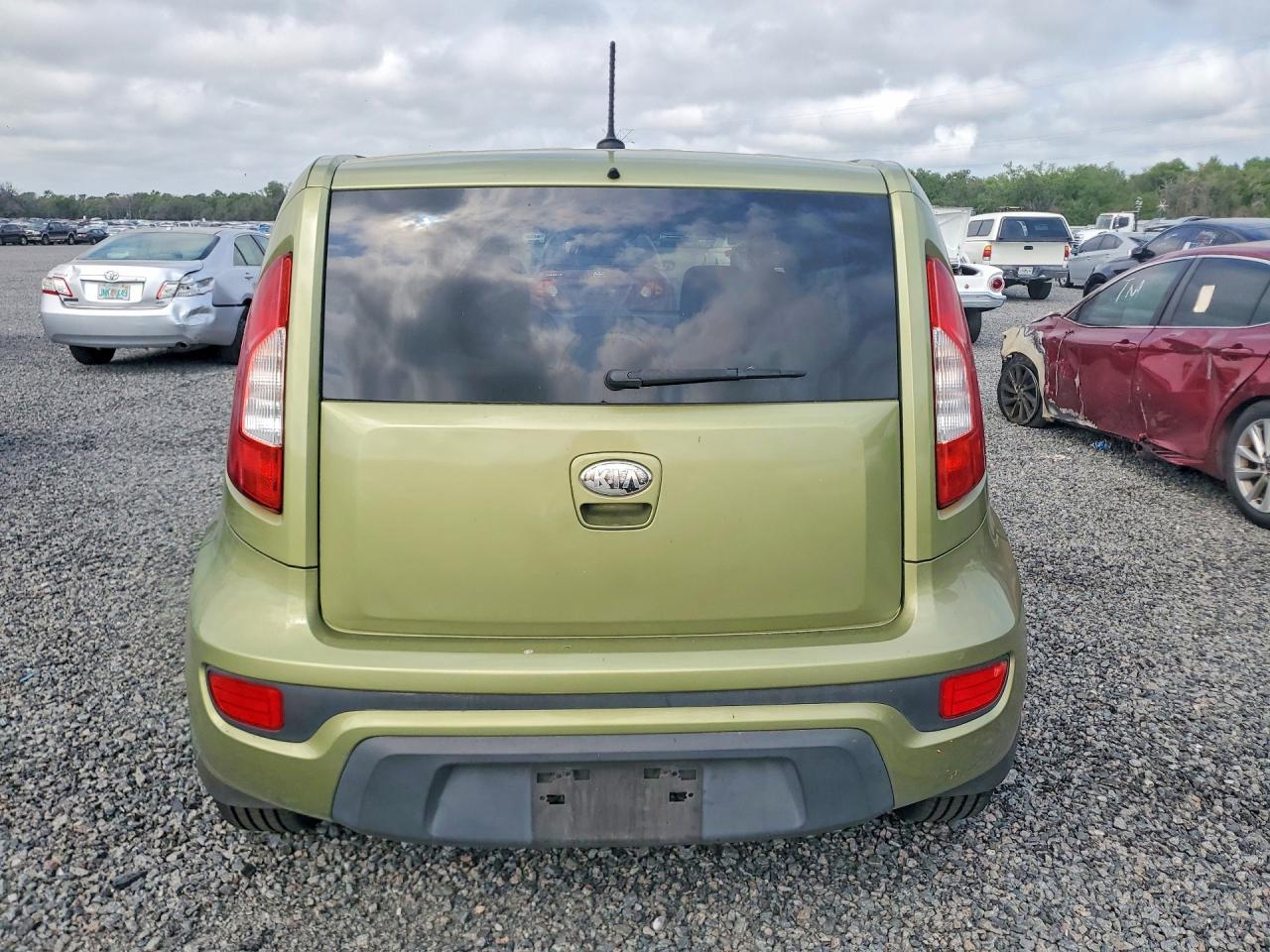 2013 KIA Soul Base