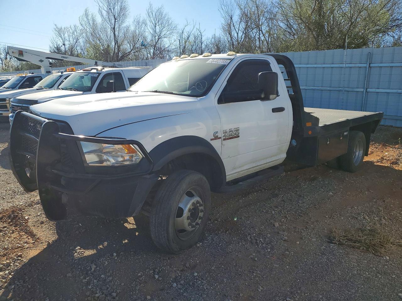 2016 Dodge RAM 4500 Flatbed Truck