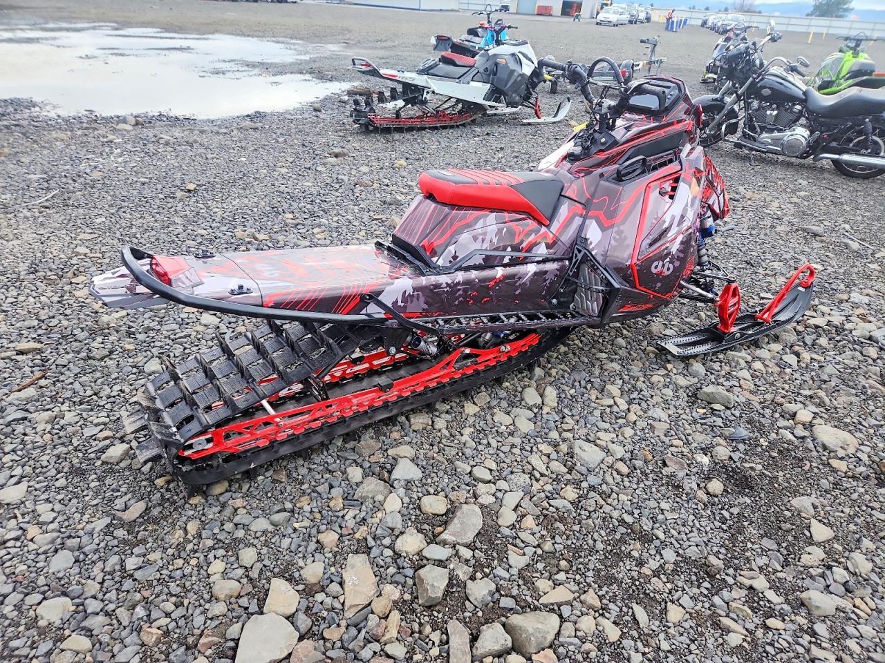 2024 Polaris 2024 Polr 850 PRO RMK 155