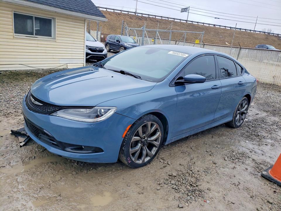 2015 Chrysler 200 s