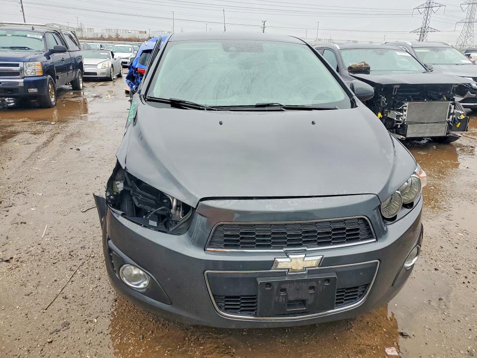 2016 Chevrolet Sonic lt