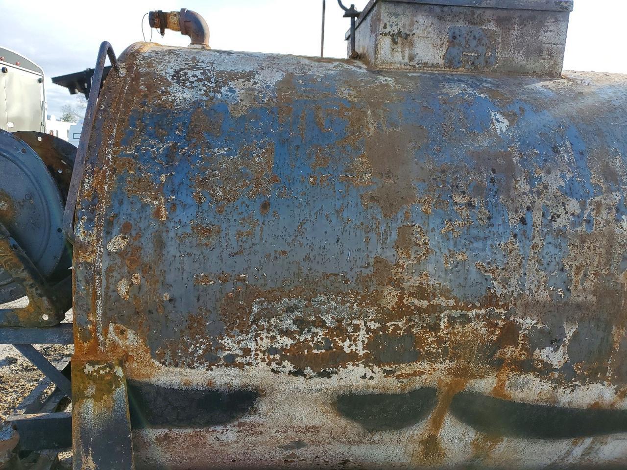 2003 Seal Rite Trailers-Tank Trailer