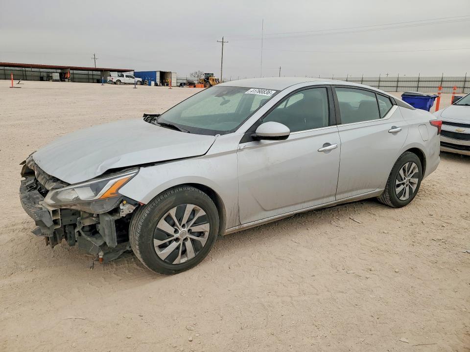 2021 Nissan Altima 2.5 s