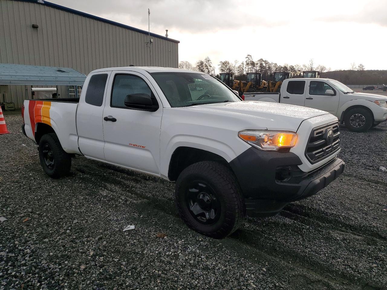 2019 Toyota Tacoma SR