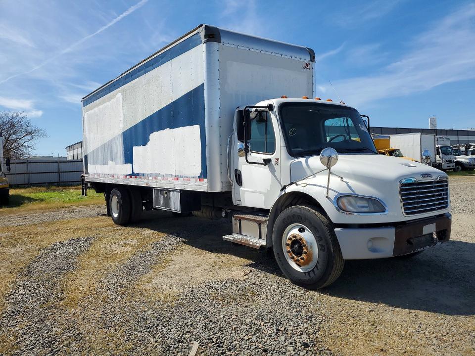 2014 Freightliner Business Class M2 BOX Truck