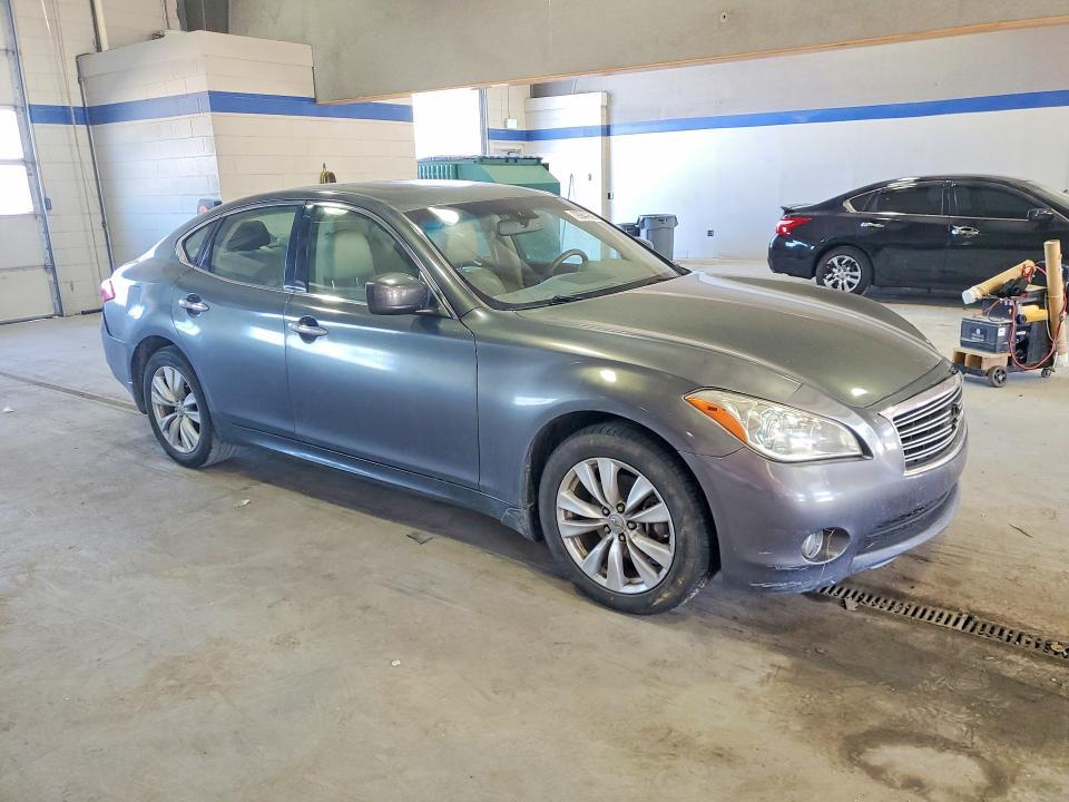 2011 Infiniti M37 x