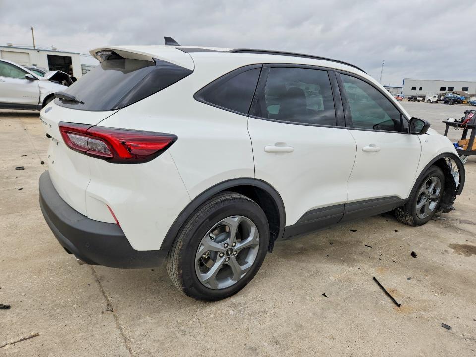2025 Ford Escape st Line