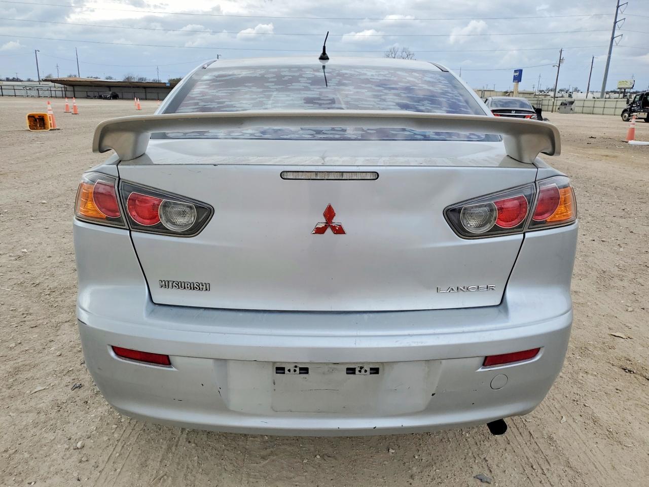 2015 Mitsubishi Lancer es