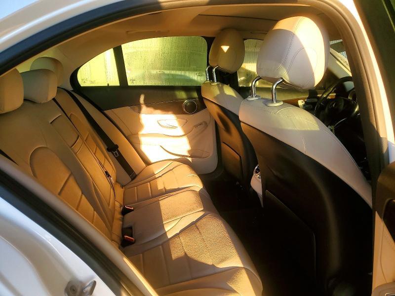 2016 Mercedes-Benz C300