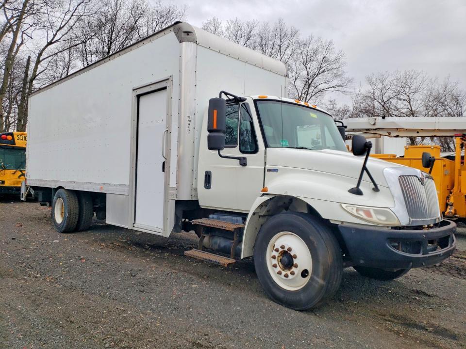 2015 International 4300 BOX Truck