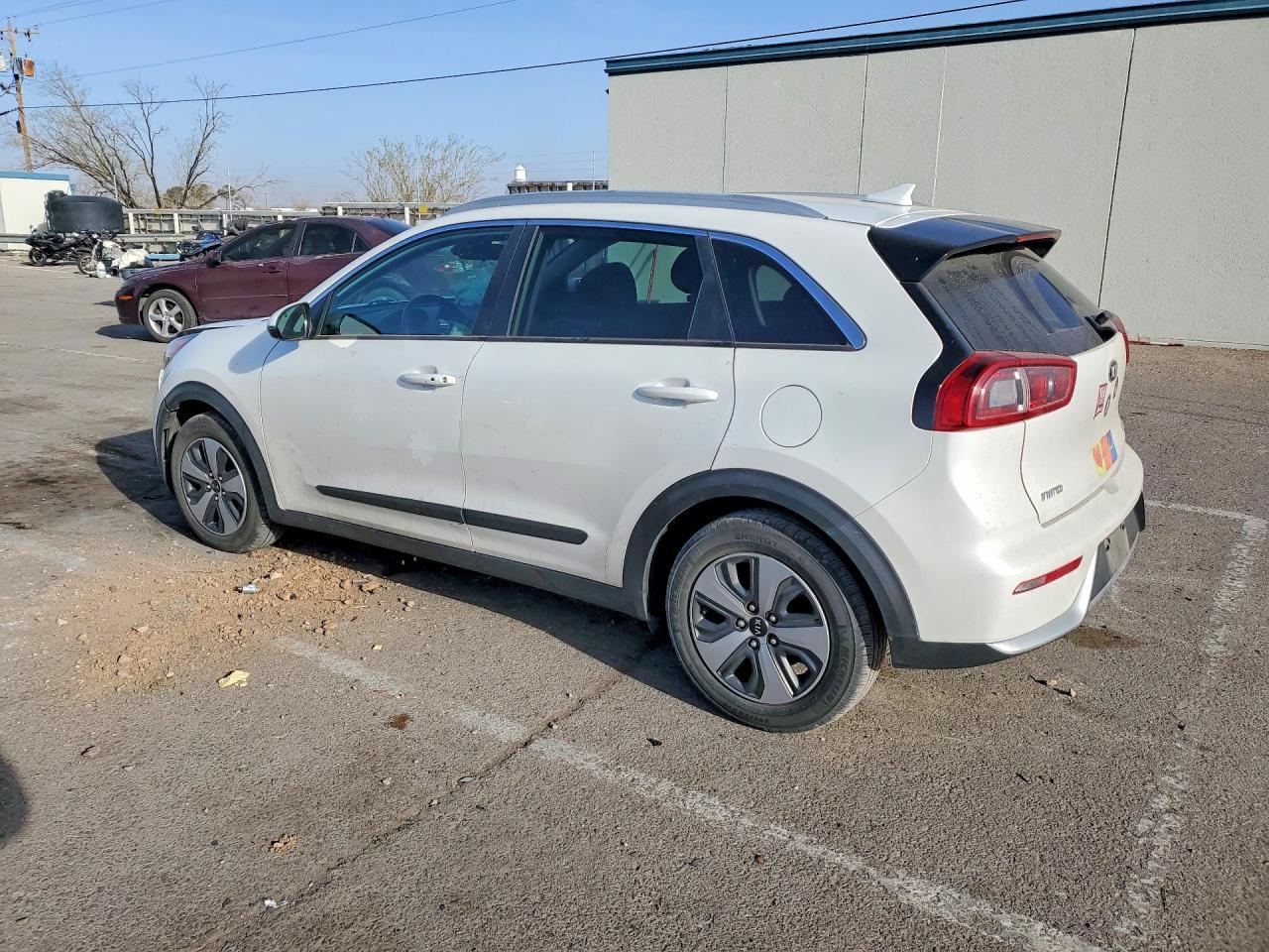 2018 KIA Niro lx