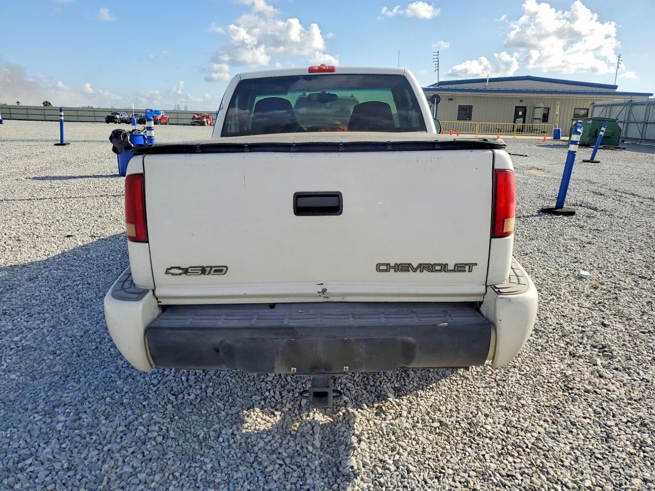 1998 Chevrolet S Truck S10
