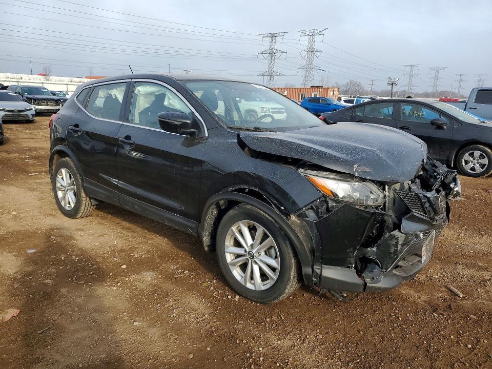 2019 Nissan Rogue Sport s