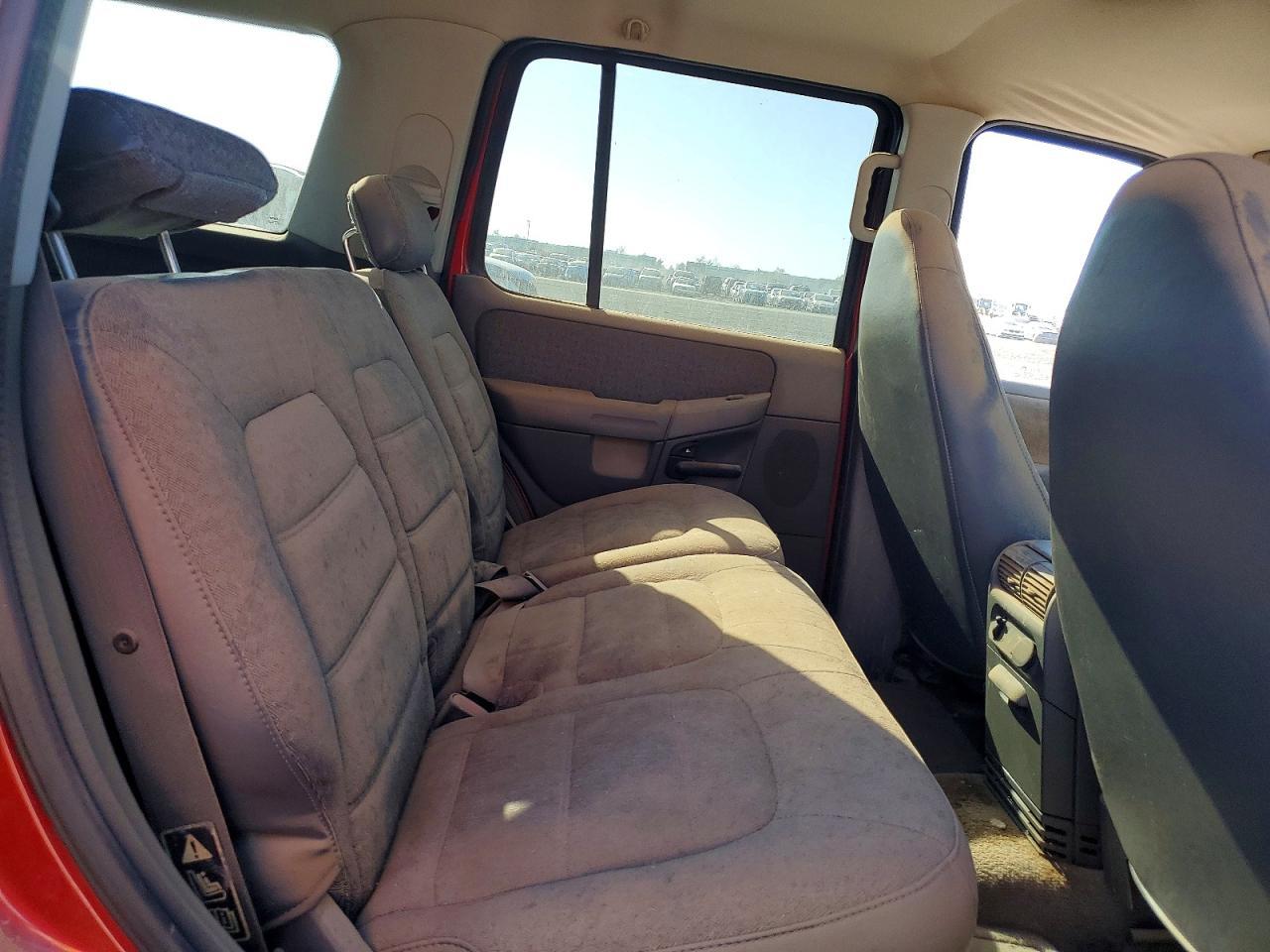 2002 Ford Explorer xls