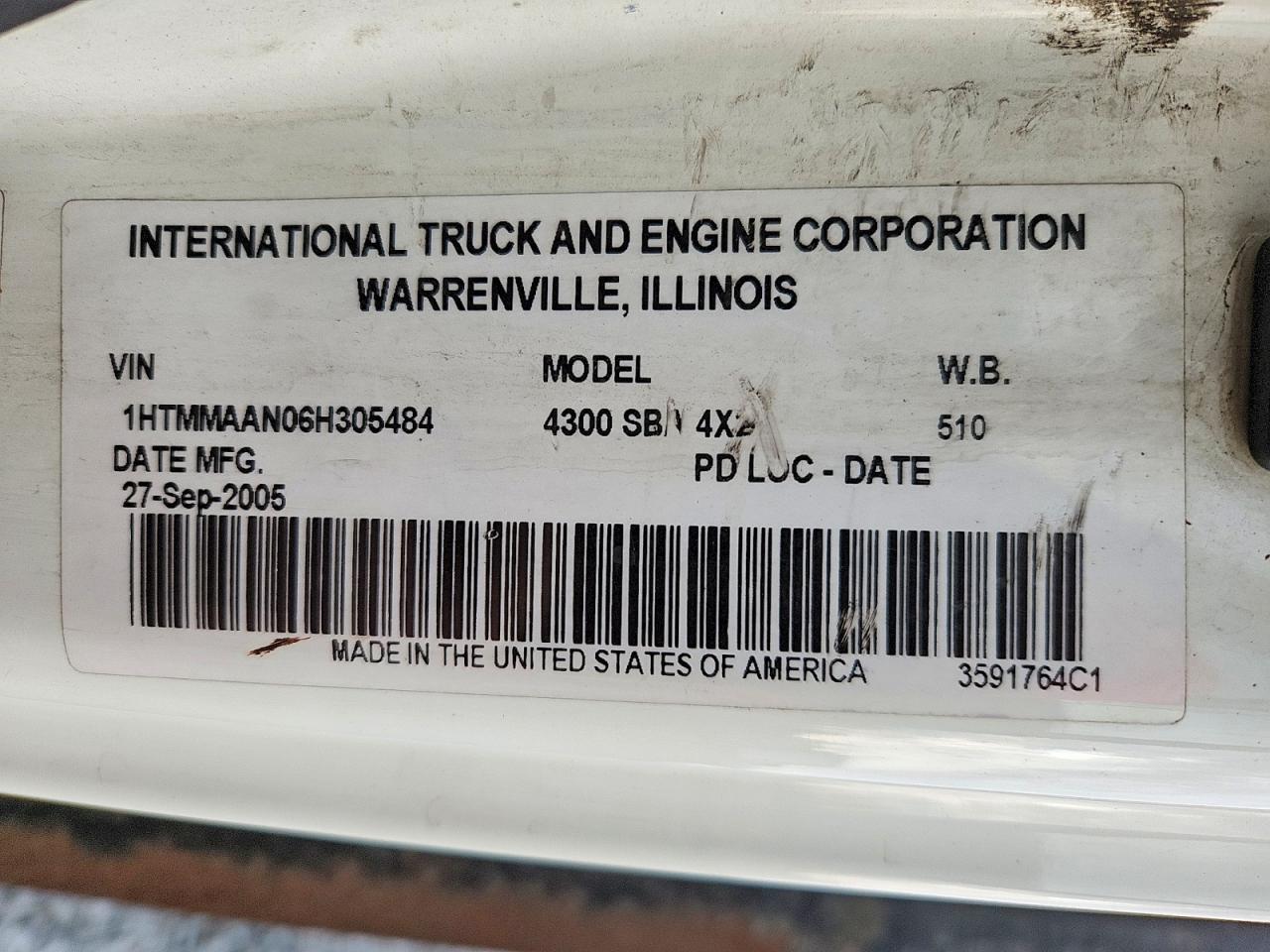 2006 International 4300 Flatbed Truck