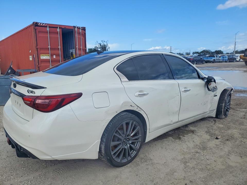 2018 Infiniti Q50 red Sport 400