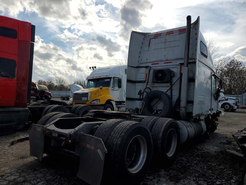 2014 Volvo Vnl Semi Truck