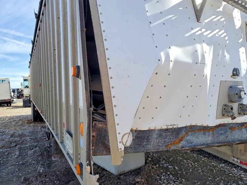 1999 Cornhusker Grain Trailer