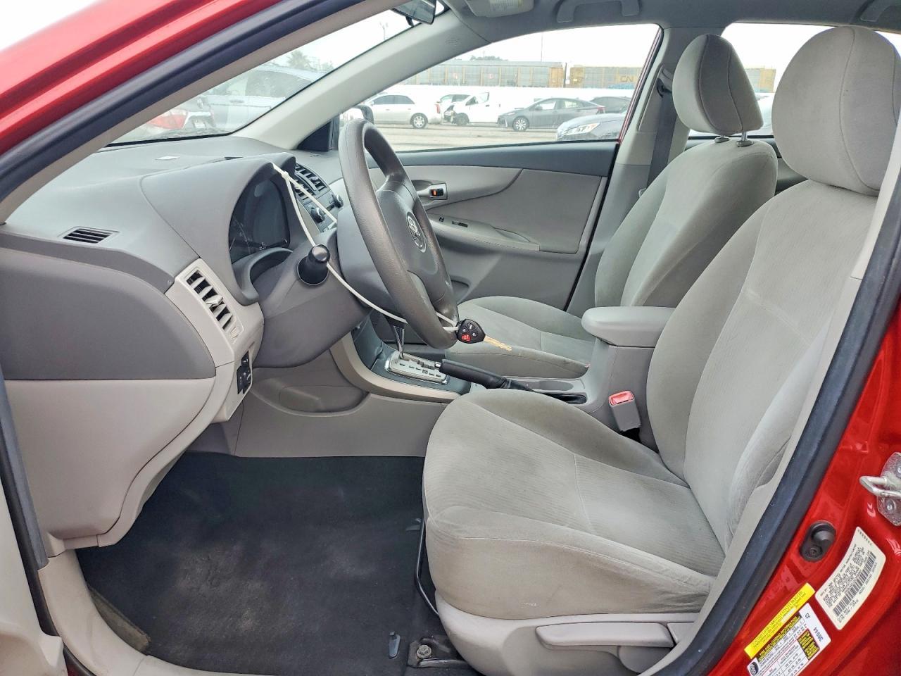2010 Toyota Corolla le